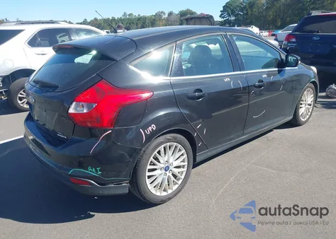 2012 Ford Focus Sel z USA, uszkodzony, nr VIN 1FAHP3M26CL441765